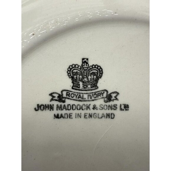 Pair John Maddock & Sons Robin Hood Plates – Antique English Ironstone - Picture 4 of 12